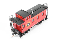 Load image into Gallery viewer, HO Brass CON CIL - Challenger Imports 2235.21 GN - Great Northern 25' Wood Caboose Later Version FP X453  With Added Marker Lights

