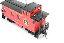 Load image into Gallery viewer, HO Brass CON CIL - Challenger Imports 2235.21 GN - Great Northern 25' Wood Caboose Later Version FP X453  With Added Marker Lights
