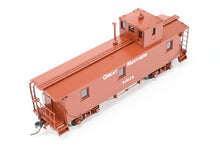Load image into Gallery viewer, HO Brass CON NBL - North Bank Line GN - Great Northern 33' Truss Rod Caboose FP No. 90628
