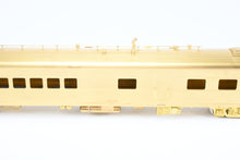 Load image into Gallery viewer, HO Brass The Palace Car Company MILW - Milwaukee Road Parlor-Diner &quot;Elm Grove&quot;
