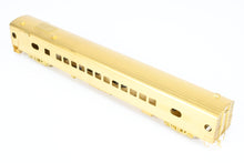 Load image into Gallery viewer, HO Brass Oriental Limited MILW - Milwaukee Road Twin Cities Hiawatha #498 Coach
