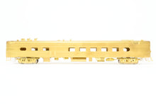 Load image into Gallery viewer, HO Brass Oriental Limited MILW - Milwaukee Road Twin Cities Hiawatha #121 Diner
