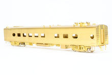 Load image into Gallery viewer, HO Brass Oriental Limited MILW - Milwaukee Road Twin Cities Hiawatha #121 Diner
