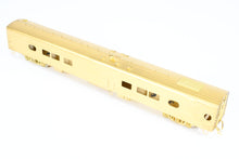 Load image into Gallery viewer, HO Brass Oriental Limited MILW - Milwaukee Road Twin Cities Hiawatha #172 Tap Lounge
