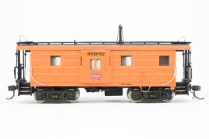 HO Brass OMI - Overland Models, Inc. MILW - Milwaukee Road Bay Window Caboose With Straight Trucks CP No. 991852