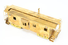 Load image into Gallery viewer, HO Brass NPP - Nickel Plate Products MILW - Milwaukee Road Smooth Side Bay Window Caboose
