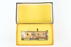 HO Brass NPP - Nickel Plate Products MILW - Milwaukee Road Smooth Side Bay Window Caboose