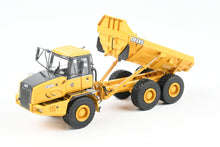 Load image into Gallery viewer, HO Brass CON CMC - Classic Mint Collectibles John Deere 250D Articulated Dump Truck FP
