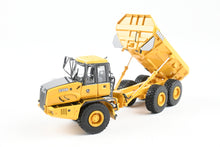 Load image into Gallery viewer, HO Brass CON CMC - Classic Mint Collectibles John Deere 250D Articulated Dump Truck FP
