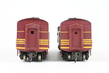 Load image into Gallery viewer, HO Brass Hallmark Models B&amp;M - Boston &amp; Maine EMD F3 A/B Set Powered A Unpowered B CP
