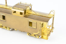 Load image into Gallery viewer, HO Brass OMI - Overland Models, Inc. C&amp;O - Chesapeake &amp; Ohio Wood Caboose #90401-90540
