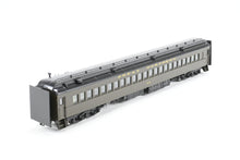 Load image into Gallery viewer, HO Brass CIL - Challenger Imports GN - Great Northern HW First Class Coach Factory Painted No. 979 REPLACEMENT BOX
