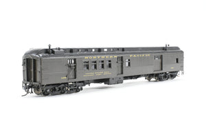 HO Brass W&R Enterprises NP - Northern Pacific Mail & Express Car W/Center Door, Nos. 1402 - 1421, Pro-Paint No. 1408