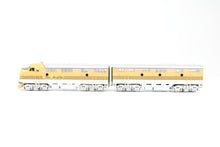 Load image into Gallery viewer, HO Brass Oriental Limited D&amp;RGW - Rio Grande EMD F7 Phase II A/B Set 1500 HP Each Factory Painted
