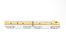 Load image into Gallery viewer, HO Brass Oriental Limited D&amp;RGW - Rio Grande EMD F7 Phase II A/B Set 1500 HP Each Factory Painted
