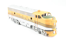 Load image into Gallery viewer, HO Brass Oriental Limited D&amp;RGW - Rio Grande EMD F7 Phase II A/B Set 1500 HP Each Factory Painted
