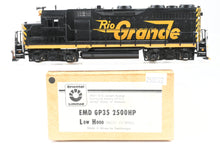 Load image into Gallery viewer, HO Brass Oriental Limited D&amp;RGW - Rio Grande EMD GP35 2500HP Low Hood FP No Number
