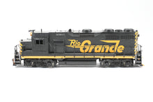 Load image into Gallery viewer, HO Brass Oriental Limited D&amp;RGW - Rio Grande EMD GP35 2500HP Low Hood FP No Number
