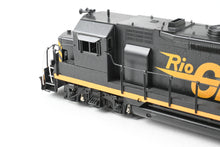 Load image into Gallery viewer, HO Brass Oriental Limited D&amp;RGW - Rio Grande EMD GP35 2500HP Low Hood FP No Number
