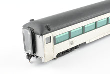Load image into Gallery viewer, HO Multimedia Assembled Kit NH - New Haven 64-Seat Coach 14-Seat Smoker Car #8617

