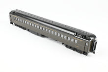 Load image into Gallery viewer, HO Brass CON Oriental Limited GN - Great Northern Modernized Heavyweight First Class Coach CP No. 960 1935 Empire Builder
