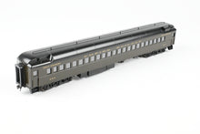 Load image into Gallery viewer, HO Brass CON Oriental Limited GN - Great Northern Modernized Heavyweight First Class Coach CP No. 960 1935 Empire Builder
