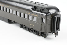 Load image into Gallery viewer, HO Brass CON Oriental Limited GN - Great Northern Modernized Heavyweight First Class Coach CP No. 960 1935 Empire Builder

