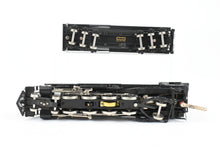 Load image into Gallery viewer, HO Brass Tenshodo GN - Great Northern 4-8-2 Class P-2 Factory Painted Crown #2514
