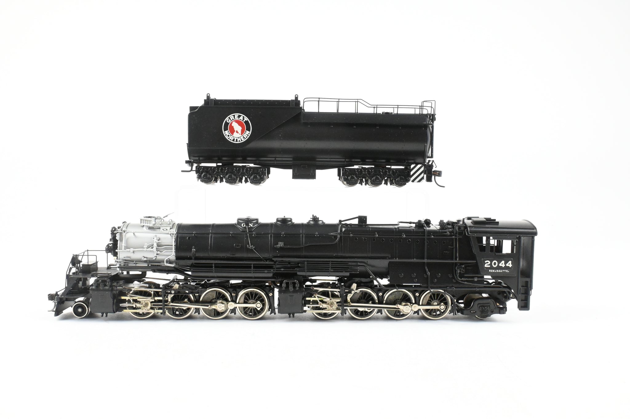 Tenshodo Class EF81 Electric Locomotive with Ne Tenshodo Class EF81 Electric Locomotive with Ne