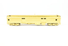 Load image into Gallery viewer, HO Brass W&amp;R Enterprises NP - Northern Pacific Baggage Car Nos 1500 - 1515
