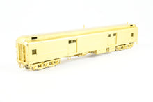 Load image into Gallery viewer, HO Brass W&amp;R Enterprises NP - Northern Pacific Baggage Car Nos 1500 - 1515

