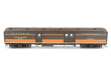 Load image into Gallery viewer, HO Walthers IC - Illinois Central ACF 70&#39; Heavyweight Arched Roof Baggage Car
