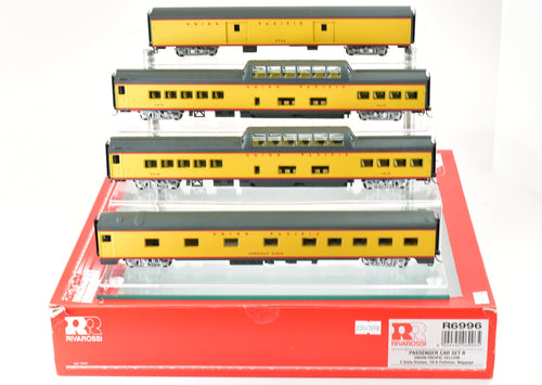 HO Rivarossi UP - Union Pacific Passenger Car Set B - 2 Vista Dome, 1 10-6 Pullman, 1 Baggage