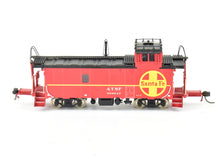 Load image into Gallery viewer, HO Brass Oriental Limited ATSF - Santa Fe Modern Peaked Roof Caboose Factory Painted
