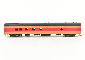 HO Brass Oriental Limited MILW - Milwaukee Road Olympain Hiawatha #1315 or 1316 Baggage Dorm CP