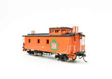Load image into Gallery viewer, HO Brass PFM - SKI CV- Central Vermont Wood Caboose Factory Painted

