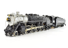 Load image into Gallery viewer, HO Brass PFM - Fujiyama NP - Northern Pacific 4-8-4 Class A-3 1972 Run CP No. 2667 With PFM Sound
