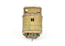 Load image into Gallery viewer, HO Brass Trains Inc. ATSF - Santa Fe Wood &quot;Blind End&quot; Caboose
