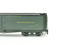 Load image into Gallery viewer, HO Brass Railworks NYC - New York Central Wood Reefer Express Reefer FP
