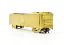 Load image into Gallery viewer, HO Brass Cascade Models REA - Railway Express Agency 50&#39; Steel Express Refrigerator Car
