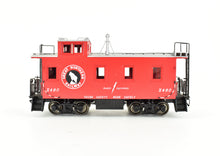 Load image into Gallery viewer, HO Brass CON CIL - Challenger Imports GN - Great Northern 25&#39; Wood Caboose Later Version FP X480
