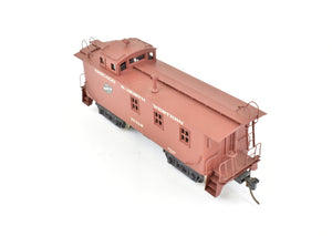 HO Brass Trains Inc. C&NW - Chicago & North Western Wood Caboose Custom Painted