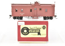 Load image into Gallery viewer, HO Brass Key Imports ATSF - Santa Fe Open Air Seats &quot;Hollywood&quot; Caboose Pro Painted No. 951
