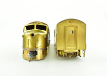 Load image into Gallery viewer, HO Brass Hallmark Models Various Roads Baldwin DR-4-4-1500 &quot;Baby Face&quot; A/B Set
