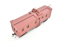 Load image into Gallery viewer, HO Brass Key Imports ATSF - Santa Fe Open Air Seats &quot;Hollywood&quot; Caboose Pro Painted No. 951
