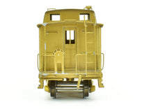 Load image into Gallery viewer, HO Brass NPP - Nickel Plate Products Reading Caboose
