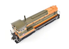 Load image into Gallery viewer, HO Brass Hallmark Models GN - Great Northern Baldwin VO-1000 Diesel Switcher Pro-Painted
