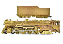 Load image into Gallery viewer, HO Brass PFM - Toby CB&amp;Q - Burlington Route 4-8-4 Class O-5 1963 Run Crown Model
