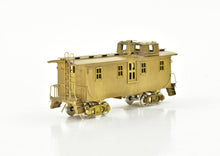 Load image into Gallery viewer, HO Brass Gem Model IC - Illinois Central #9405 Wood Side Door Caboose
