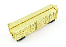 Load image into Gallery viewer, HO Brass Pecos River Brass ATSF - Santa Fe Sk-R Stock Car with Replacement Kadee Trucks
